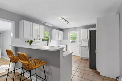 124 Darby Street, Wilmington, NC 28409 - Photo 13