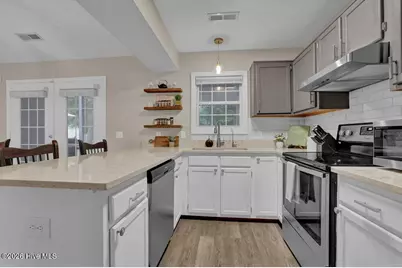 10003 Winding Branches Drive SE, Leland, NC 28451 - Photo 7