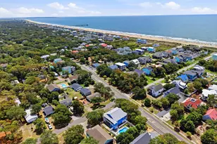 7008 E Oak Island Dr, Oak Island, NC 28465 - Photo 41