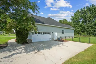 306 Clemens Dr, Pikeville, NC 27863 - Photo 13