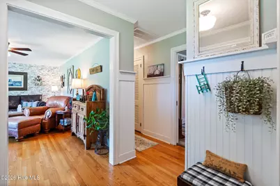 217 E Henry Street, Atkinson, NC 28421 - Photo 5