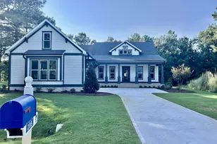 105 Tradewinds Dr, Hampstead, NC 28443 - Photo 1