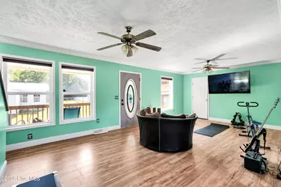 7292 Lula Street SW, Ocean Isle Beach, NC 28469 - Photo 9