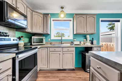 7292 Lula Street SW, Ocean Isle Beach, NC 28469 - Photo 13