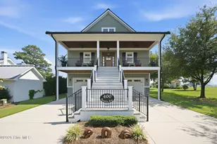 400 South Ave, Oriental, NC 28571 - Photo 1