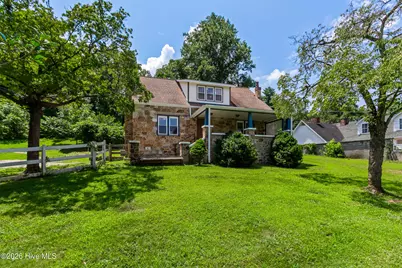 952 Hiwassee Street, Murphy, NC 28906 - Photo 1