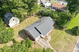 203 Long Acres Dr, Jacksonville, NC 28546 - Photo 9