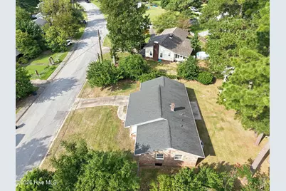 203 Long Acres Drive, Jacksonville, NC 28546 - Photo 11