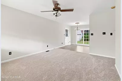 203 Long Acres Drive, Jacksonville, NC 28546 - Photo 23