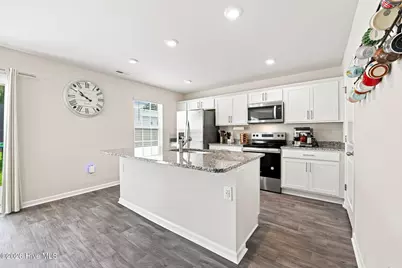 4009 Emerald View, New Bern, NC 28560 - Photo 9