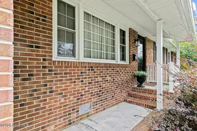 1121 Hendricks Avenue, Jacksonville, NC 28540 - Photo 3