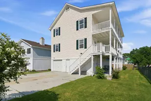 930 Riptide Ln, Carolina Beach, NC 28428 - Photo 37