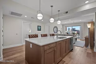 240 N Water St, Wilmington, NC 28401 - Photo 5