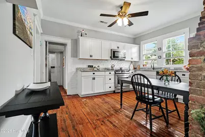 1617 Orange Street, Wilmington, NC 28401 - Photo 11