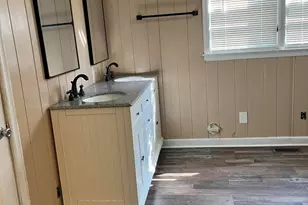 1219 W Thomas St, Rocky Mount, NC 27804 - Photo 7