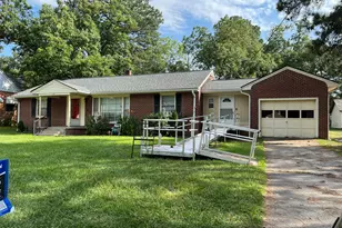 1219 W Thomas St, Rocky Mount, NC 27804 - Photo 1
