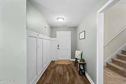 404 Christopher Columbus Terrace, Jacksonville, NC 28540 - Photo 3
