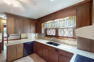 406 Birch Dr, Goldsboro, NC 27534 - Photo 25