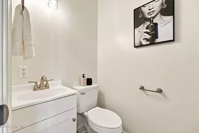 122 S Market Street #1, Washington, NC 27889 - Photo 9