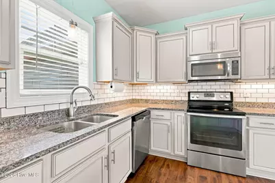 200 Kimberly Court, Newport, NC 28570 - Photo 5