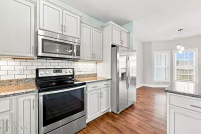 200 Kimberly Court, Newport, NC 28570 - Photo 7