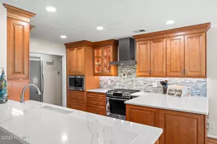 917 Wedge Pointe Dr, Sunset Beach, NC 28468 - Photo 5