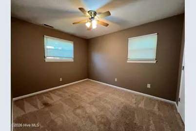 504 Holly Court, Jacksonville, NC 28540 - Photo 11