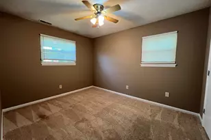 504 Holly Ct, Jacksonville, NC 28540 - Photo 11