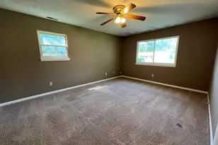 504 Holly Ct, Jacksonville, NC 28540 - Photo 9