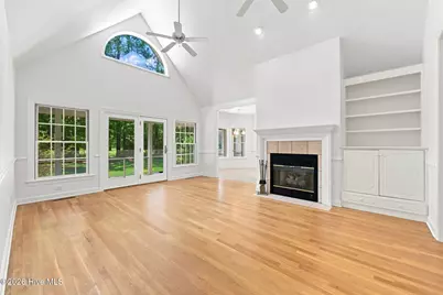 110 Sutton Drive, Cape Carteret, NC 28584 - Photo 5