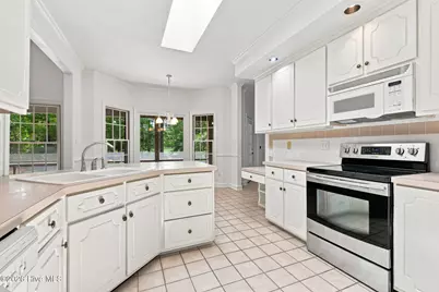110 Sutton Drive, Cape Carteret, NC 28584 - Photo 43