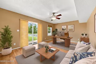 907 Oak Dr, Morehead City, NC 28557 - Photo 9