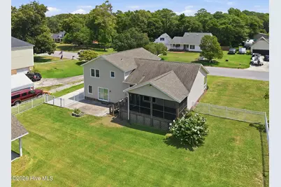 907 Oak Drive, Morehead City, NC 28557 - Photo 23