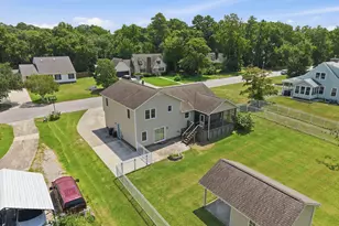 907 Oak Dr, Morehead City, NC 28557 - Photo 21