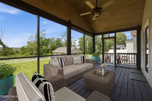 907 Oak Dr, Morehead City, NC 28557 - Photo 57