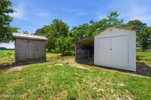 136 Deep Creek Rd, Hertford, NC 27944 - Photo 5