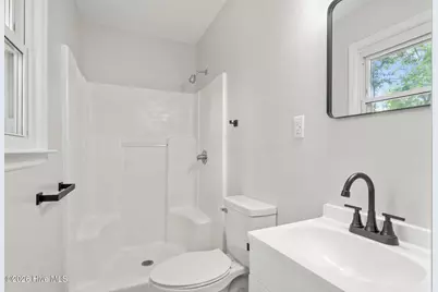 513 Birchwood Court, Jacksonville, NC 28546 - Photo 17