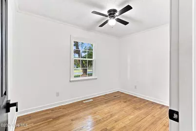 404 W Green Street, Robersonville, NC 27871 - Photo 13