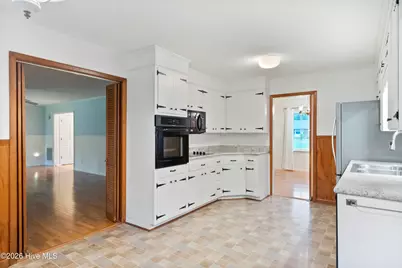 107 Brookshire Lane, Wilmington, NC 28409 - Photo 13