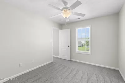 706 Radiant Drive, Jacksonville, NC 28546 - Photo 35