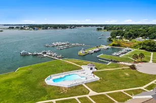 501 E Bay Dr, Sneads Ferry, NC 28460 - Photo 3