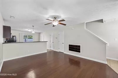 301 Glen Cannon Drive, Jacksonville, NC 28546 - Photo 7