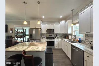 212 Chestwood Drive, Hubert, NC 28539 - Photo 11