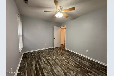 102 Hillside Court, Jacksonville, NC 28546 - Photo 21