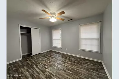 102 Hillside Court, Jacksonville, NC 28546 - Photo 19