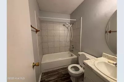 102 Hillside Court, Jacksonville, NC 28546 - Photo 9