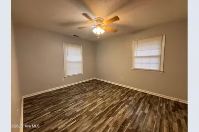 102 Hillside Court, Jacksonville, NC 28546 - Photo 15