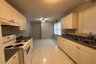 102 Hillside Ct, Jacksonville, NC 28546 - Photo 7