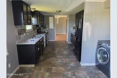 1142 E Nc 102 E, Ayden, NC 28513 - Photo 7