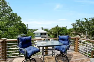 305 Fayetteville Ave, Carolina Beach, NC 28428 - Photo 1